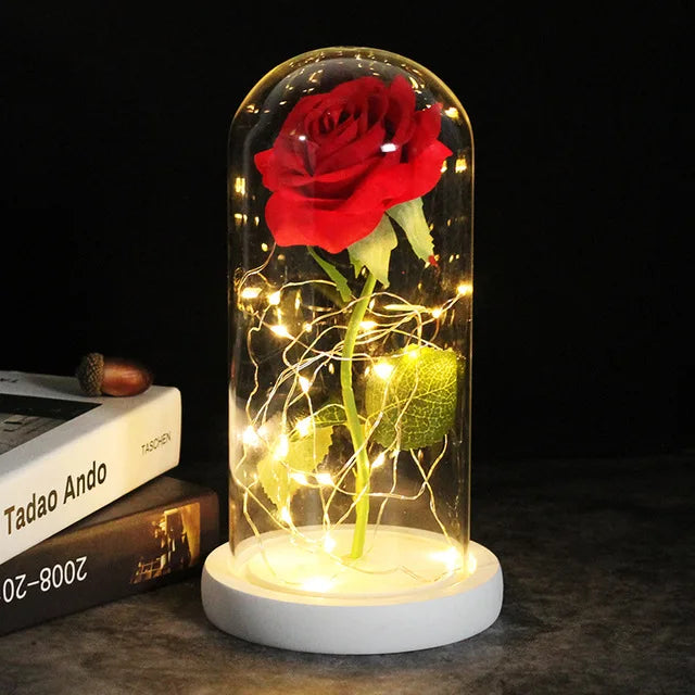 " "🌹 Rosa Eterna en Cúpula de Cristal con Luces LED – El Regalo Más Romántico para San Valentín 💖